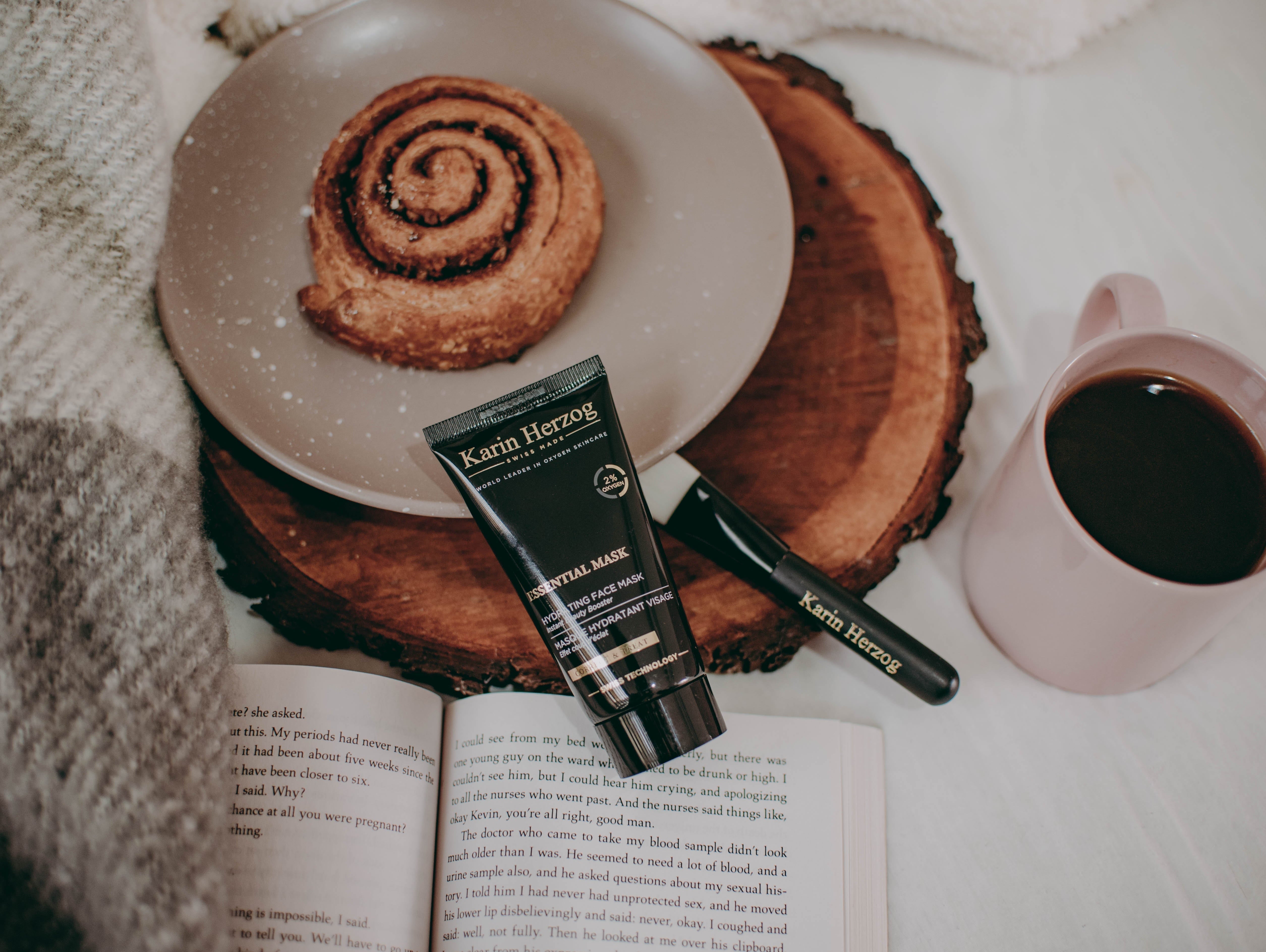 Essential Oils Mask Karin Herzog